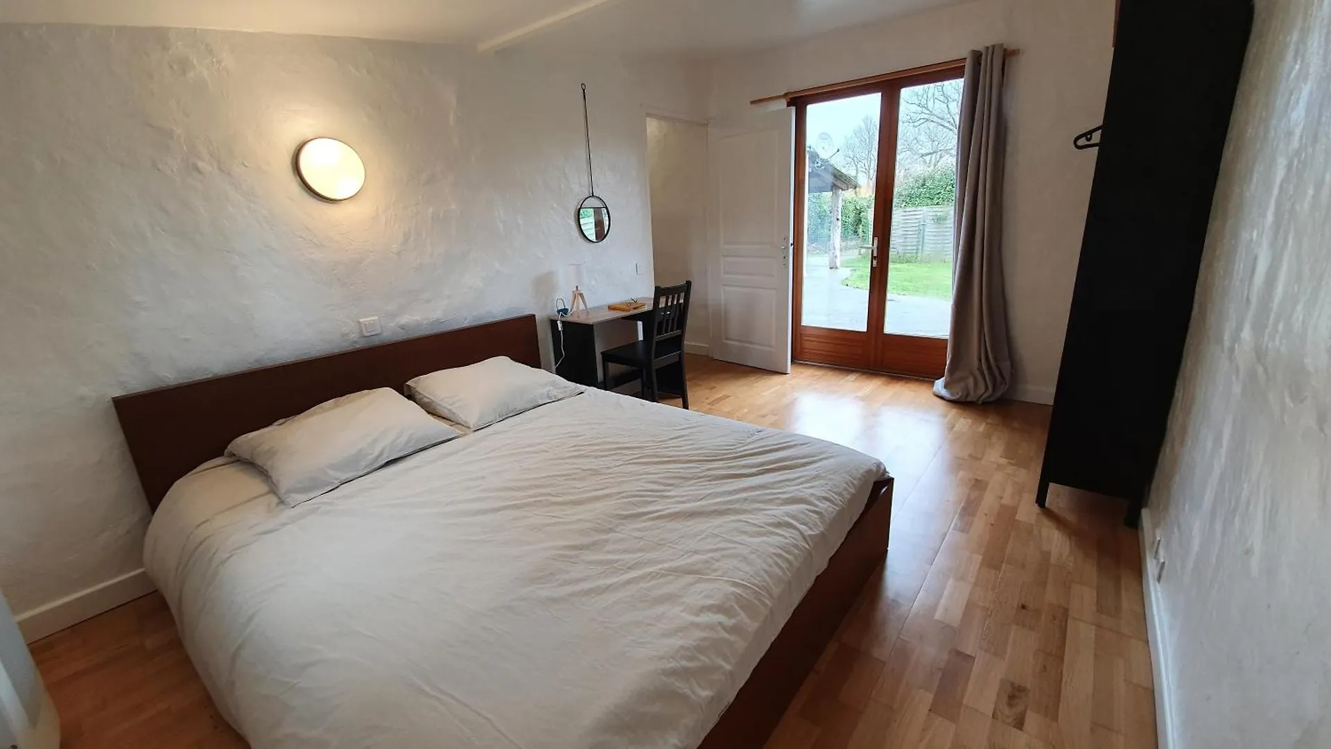Gite Du Doux Verger - Vacances En Bretagne Sur La Cote D'Emeraude Saint-Lunaire 0*,